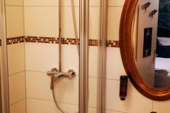 Bad-Zimmer-40-Blaues-Zimmer-Schwarzer-Bock-Ansbach_web