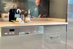 Gruenes-Zimmer-Mikro-Apartment-Schwarzer-Bock-Ansbach